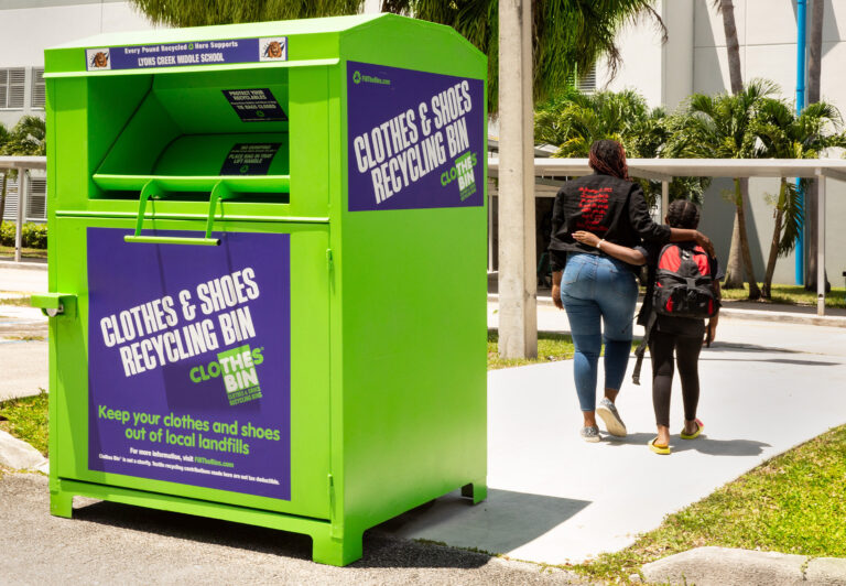 Why OPEN A Clothes Bin Recycling Franchise Clothes Bin® Franchise